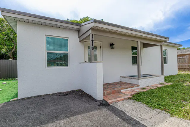 Residence photo 4