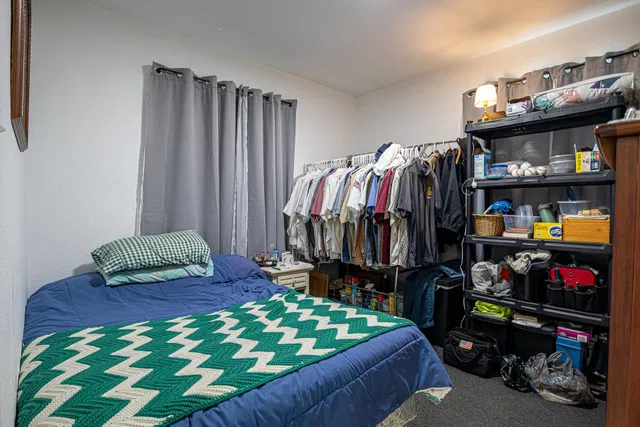 Residence photo 16