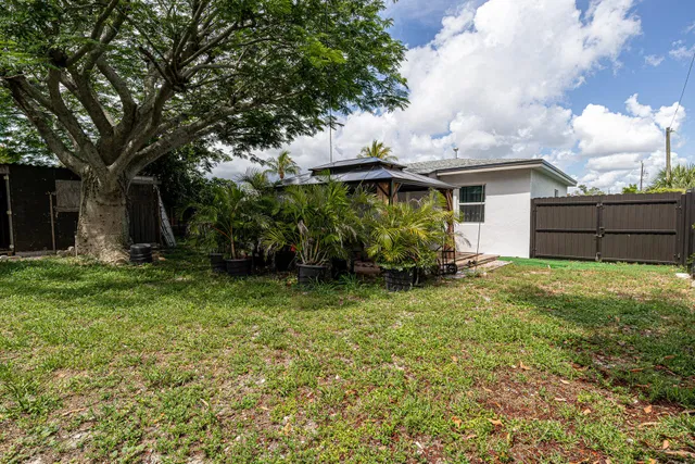 Residence photo 21