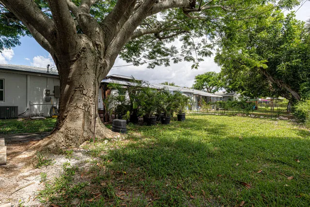 Residence photo 22