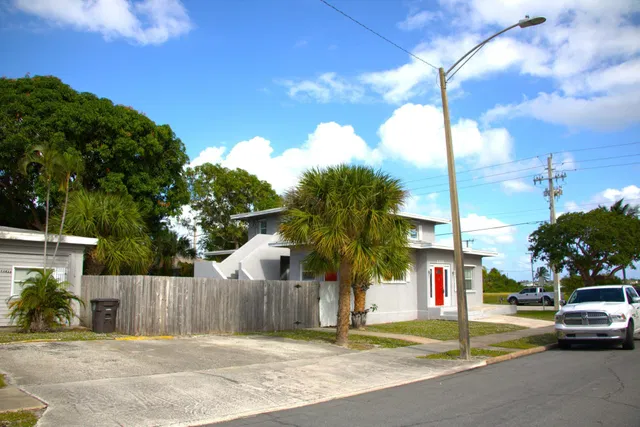 West Palm Beach Residence photo 5