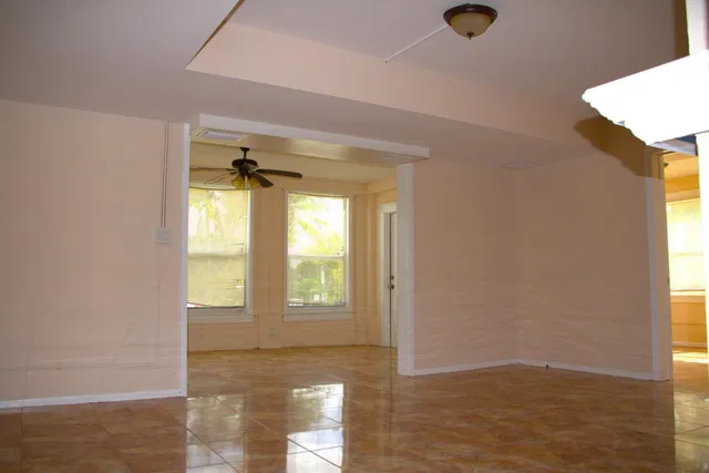 West Palm Beach Residence photo 9