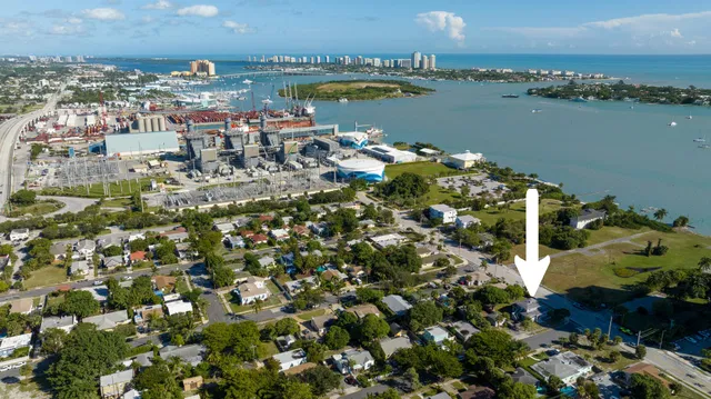 West Palm Beach Residence photo 38
