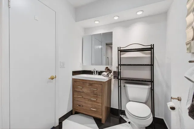 Residence photo 35
