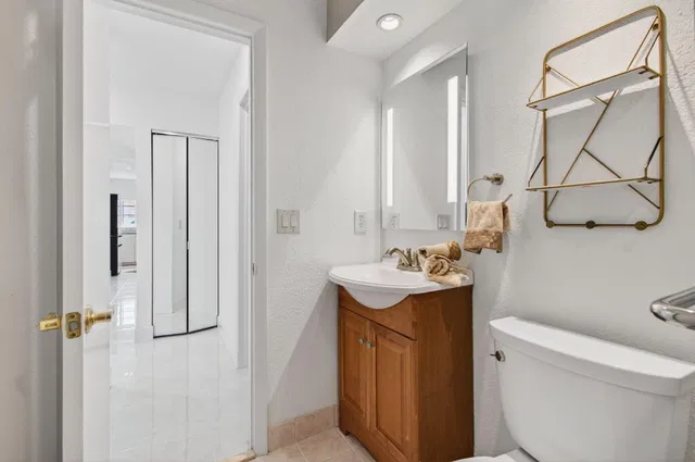 Residence photo 43