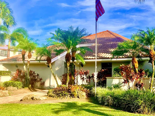 Residence photo 69