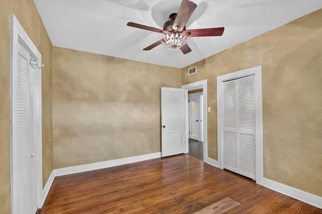 Residence photo 17