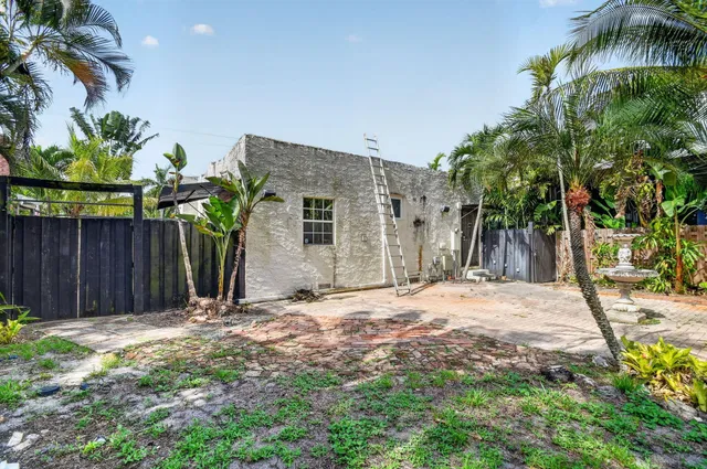 Residence photo 41