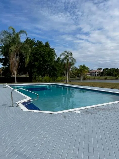  Residence photo 18