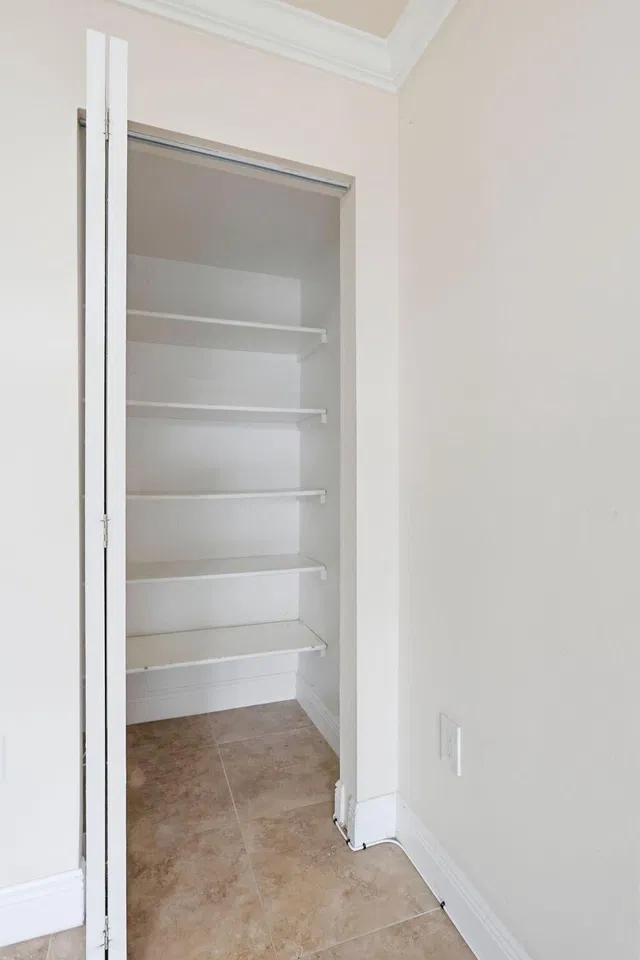 Unit M5 photo 17