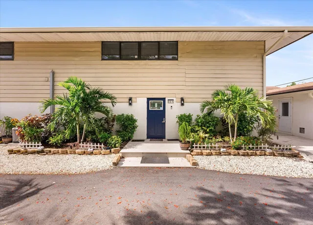  Residence photo 4