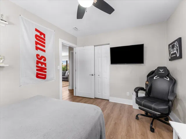  Residence photo 15