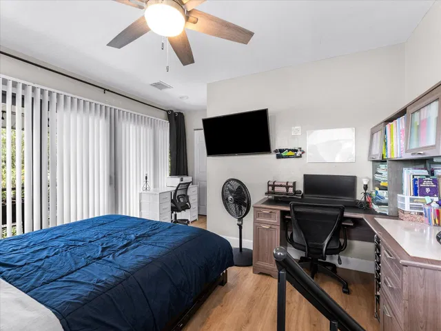  Residence photo 44
