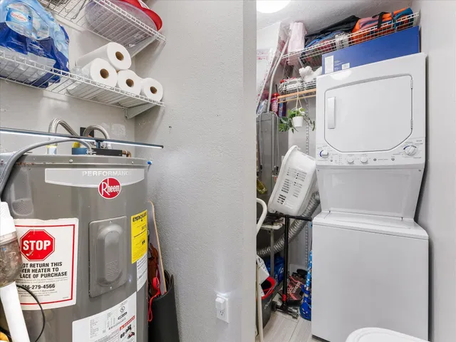  Residence photo 54