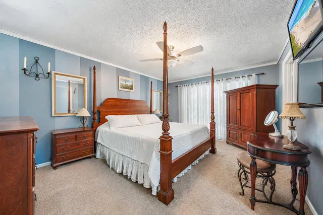 Residence photo 12