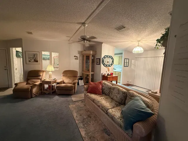 Unit Lot photo 4