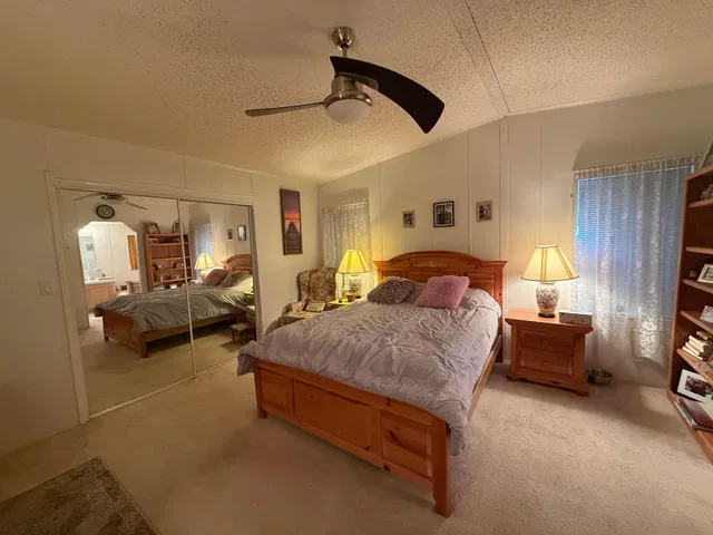 Unit Lot photo 15
