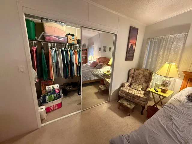 Unit Lot photo 18