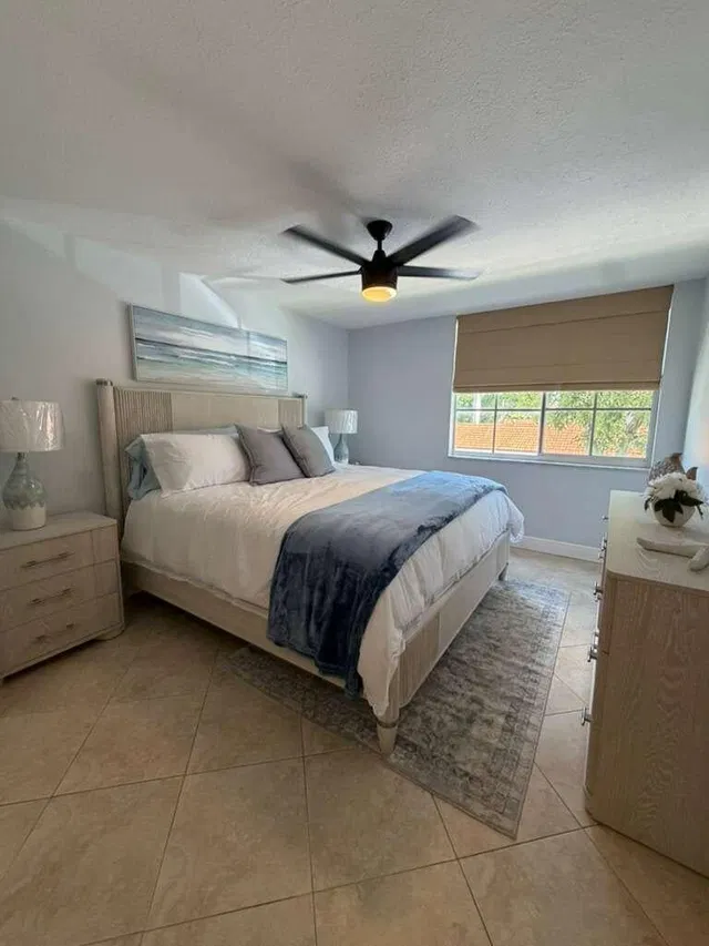 Unit 207 photo 61