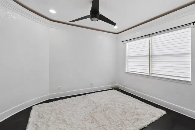 Residence photo 47