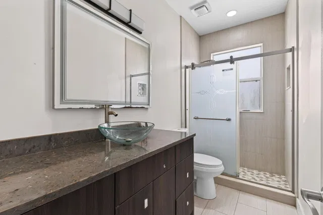 Residence photo 57
