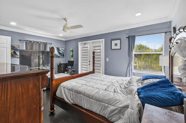 Residence photo 62