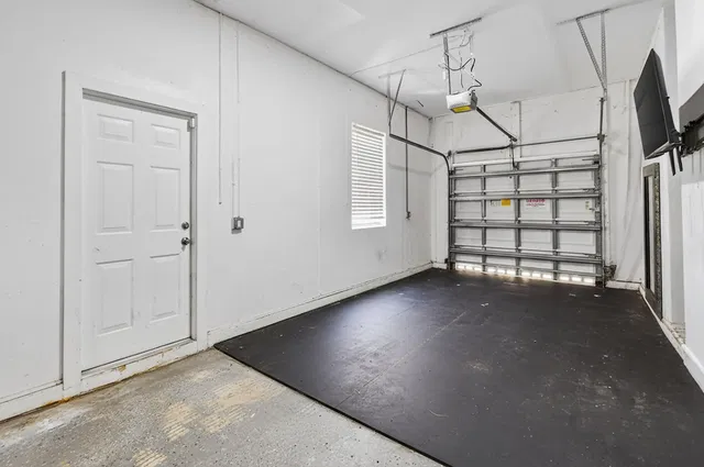 Residence photo 66
