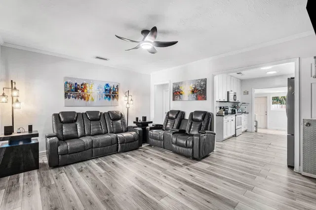 Old Northwood Residence photo 4