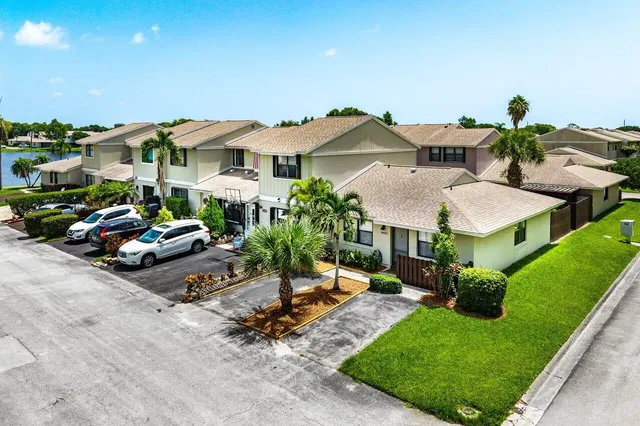 Residence photo 4