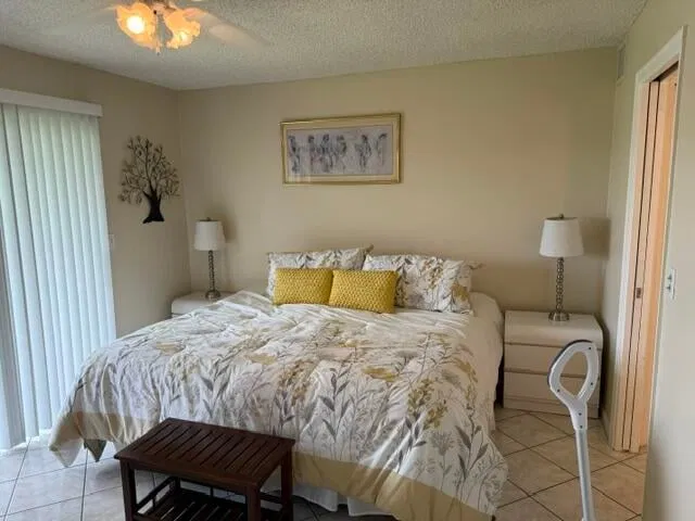 Unit 302 photo 41