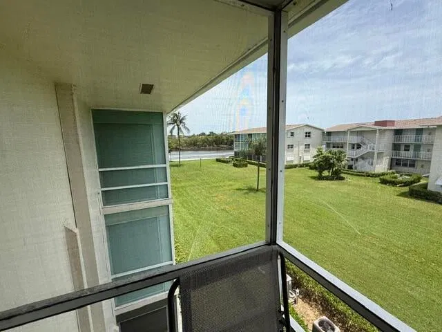 Unit 302 photo 44