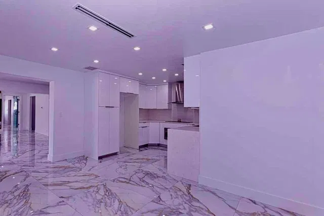  Residence photo 21