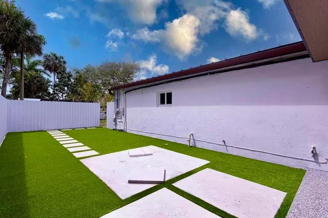  Residence photo 47
