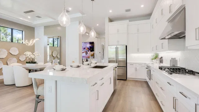 Residence photo 5