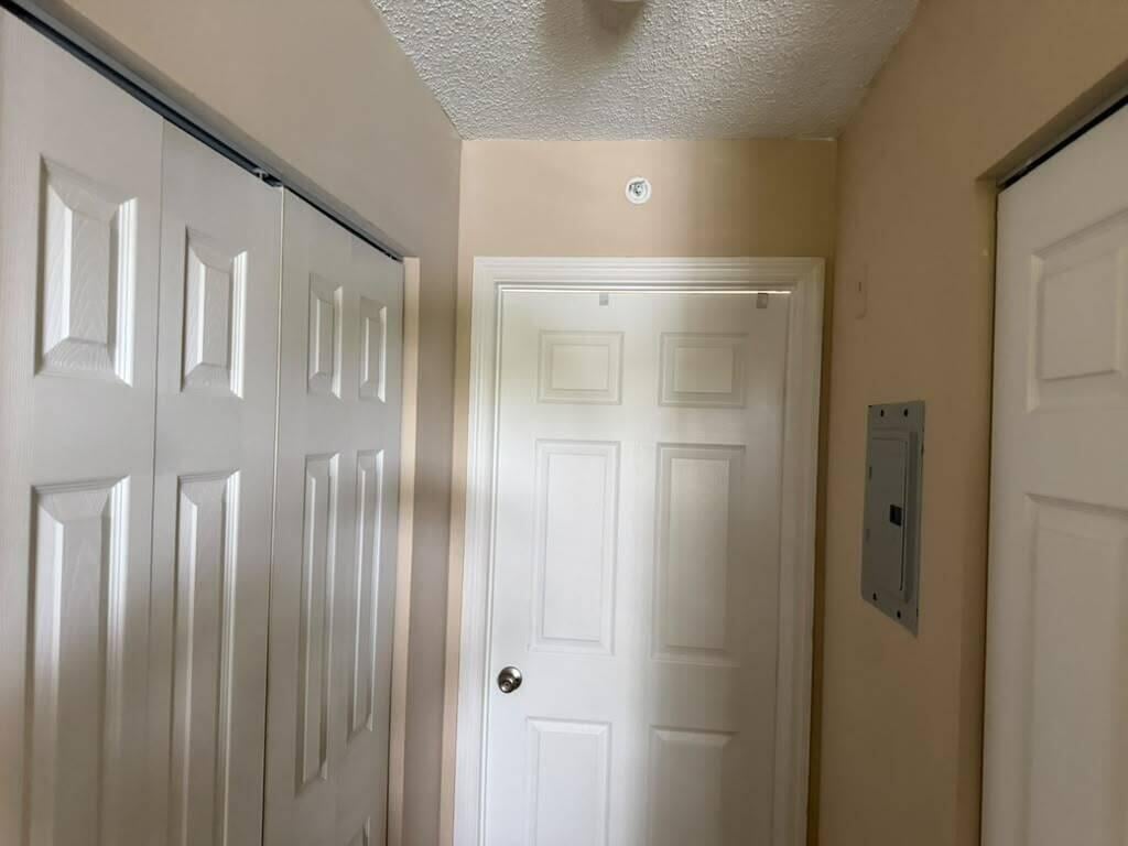 Unit 1205 photo 14