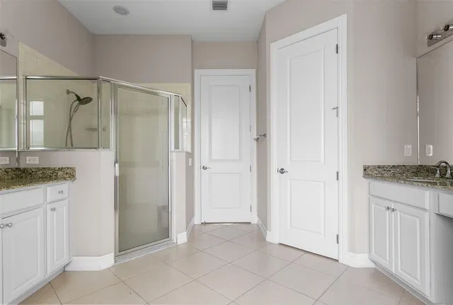  Residence photo 18