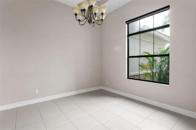  Residence photo 29