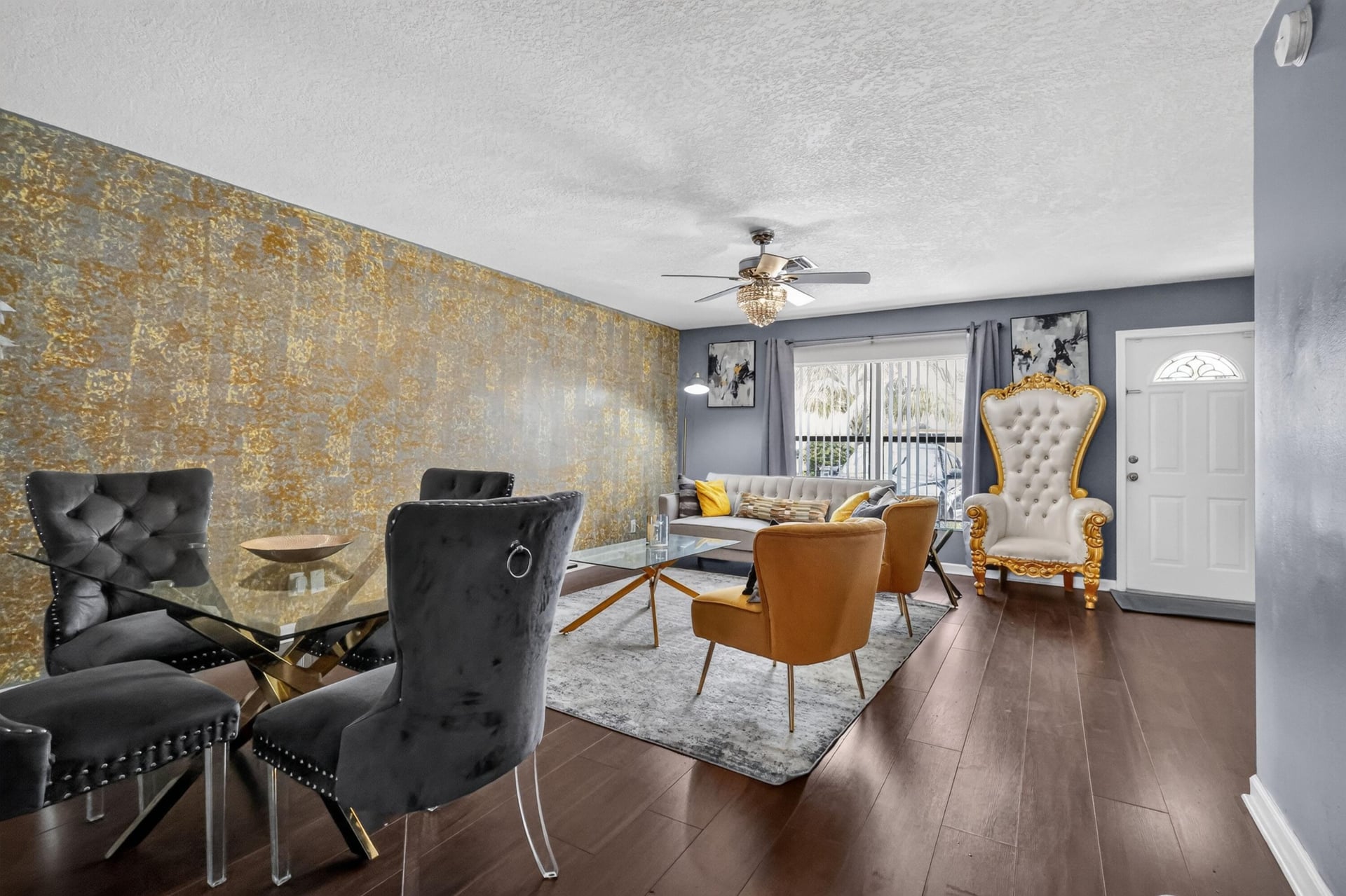 Residence photo 14