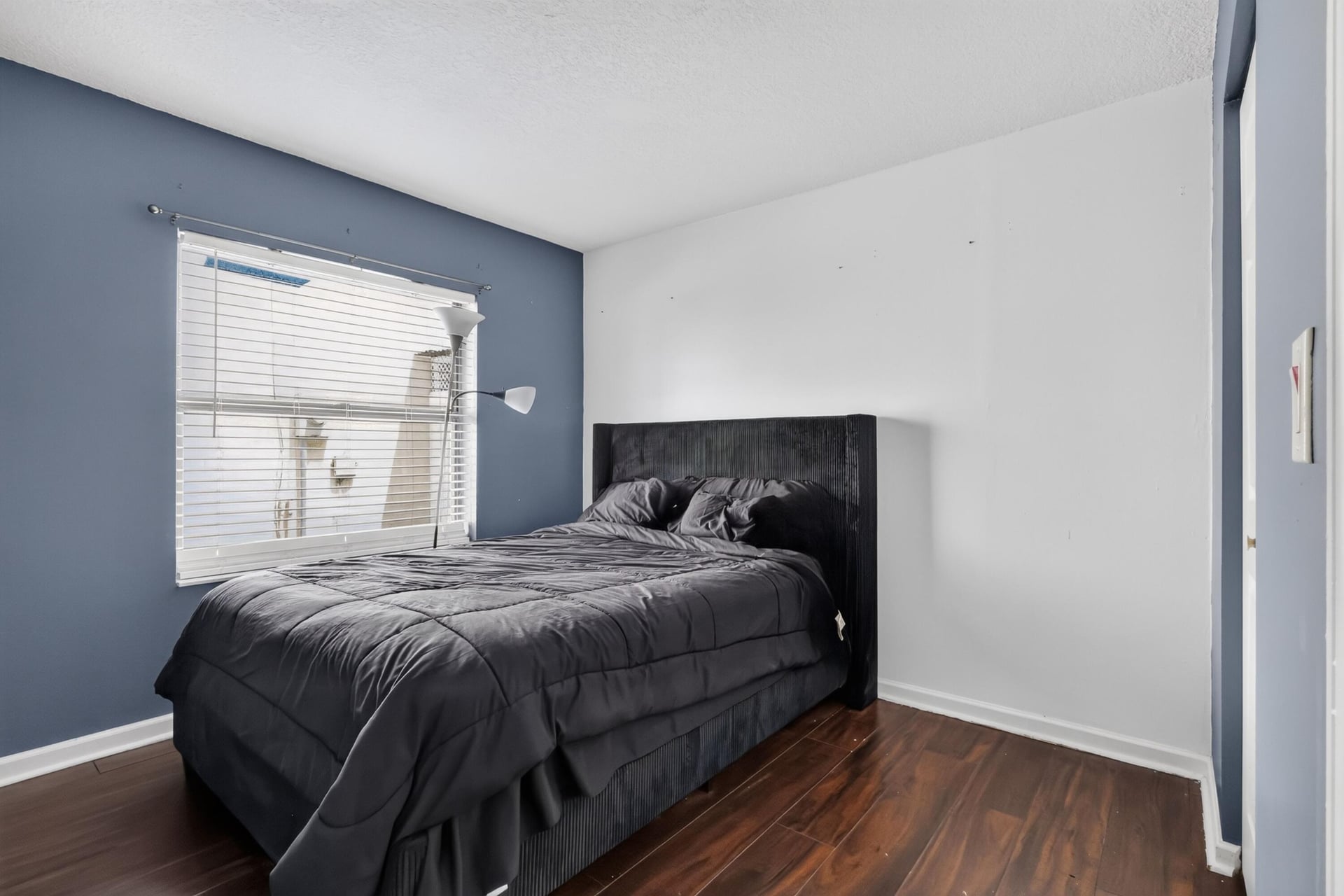 Residence photo 28