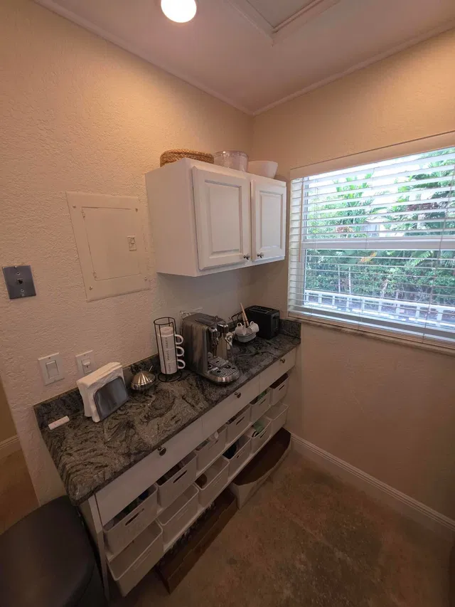  Unit 215 photo 18