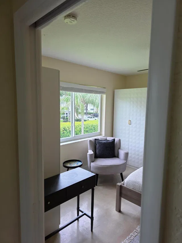  Unit 215 photo 20