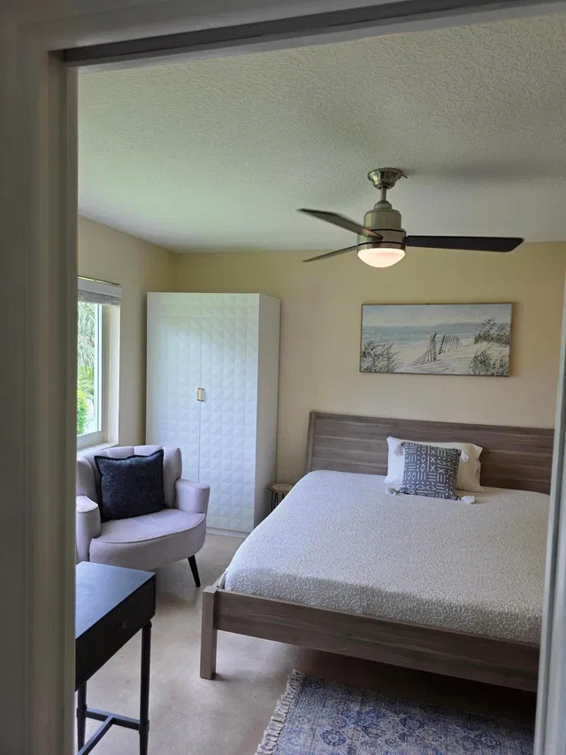  Unit 215 photo 21