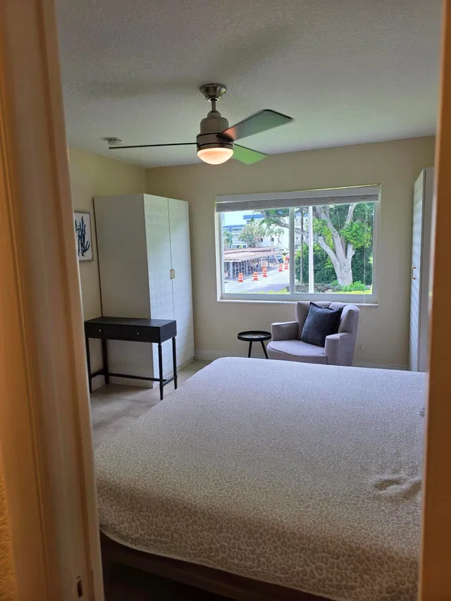  Unit 215 photo 26