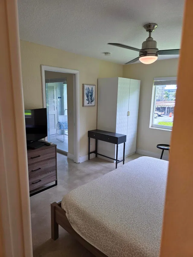  Unit 215 photo 27