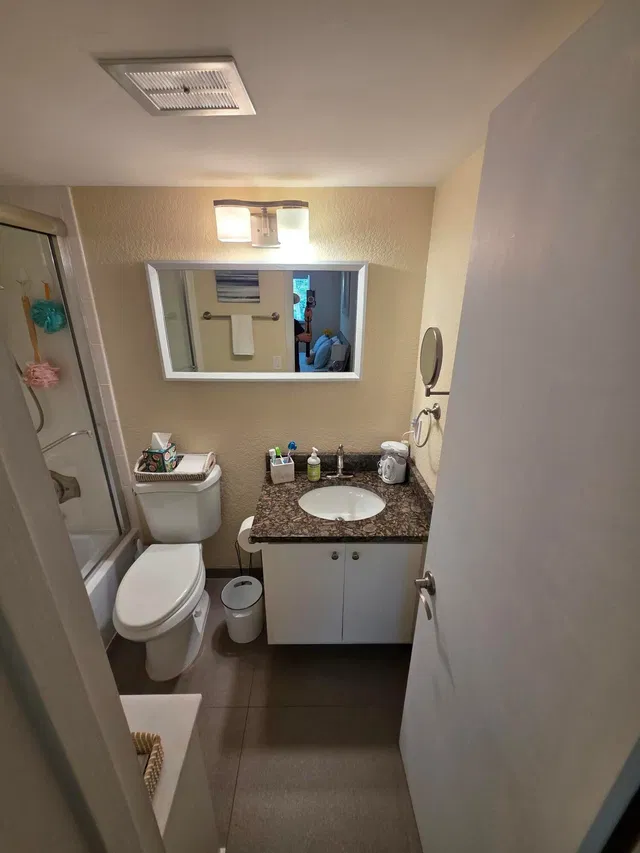  Unit 215 photo 39