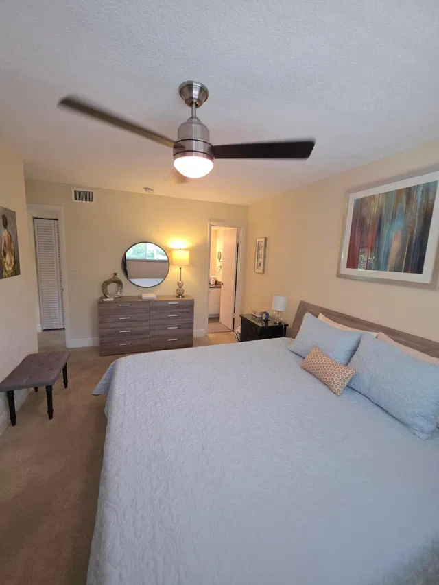  Unit 215 photo 42