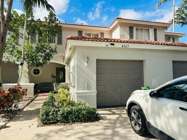 Residence photo 6