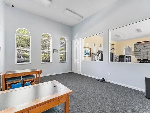 Residence photo 34