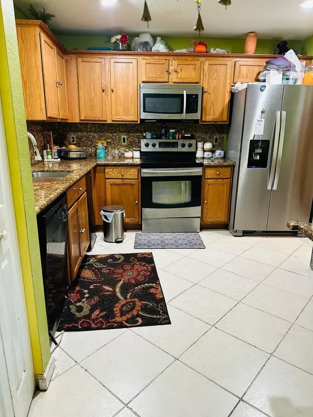 Residence photo 36