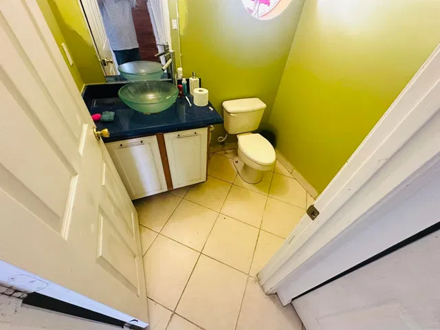 Residence photo 60